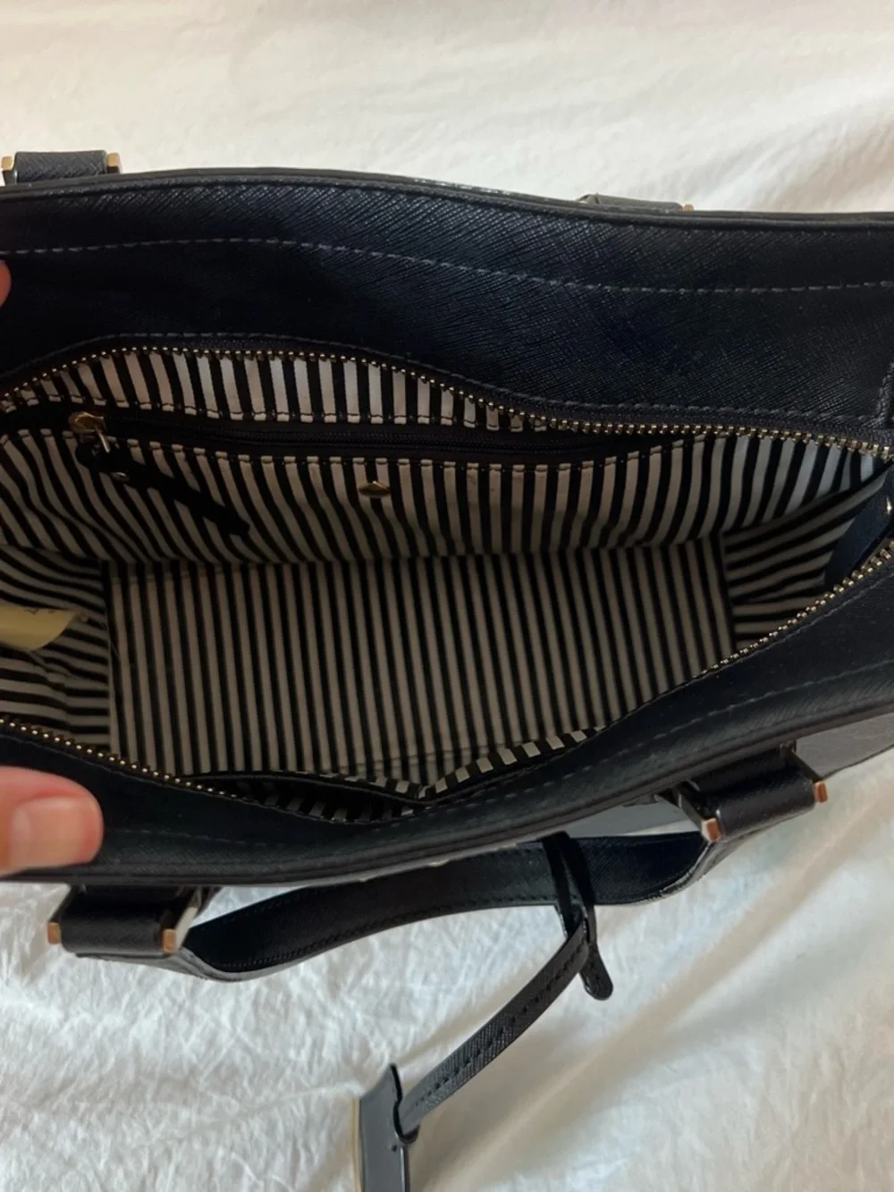kate spade detachable pictured handle
